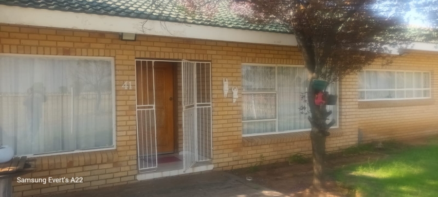 4 Bedroom Property for Sale in Hennenman Free State